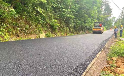省道339鶴建線第一期工程瀝青混凝土路面開鋪